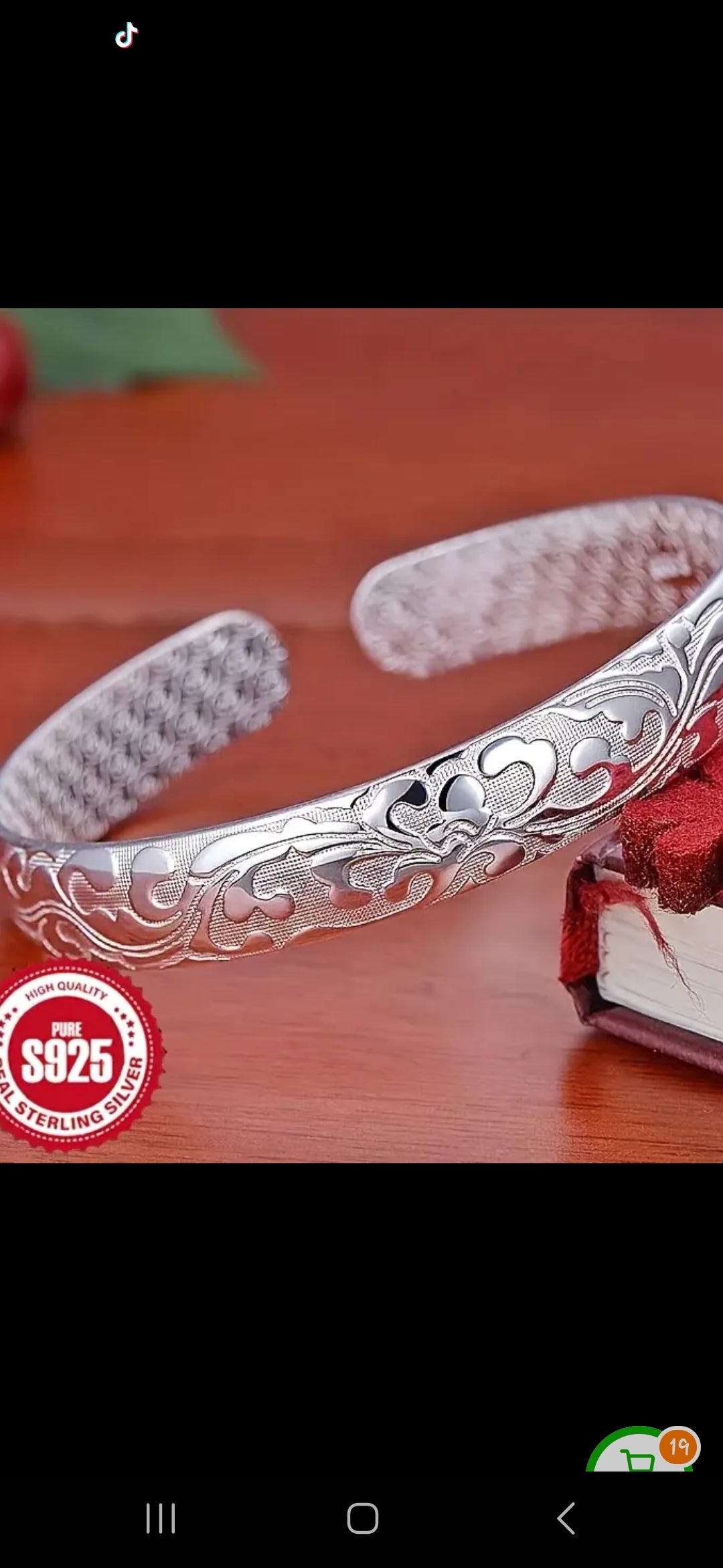 Elegant 925 Sterling Silver Bangle Bracelet