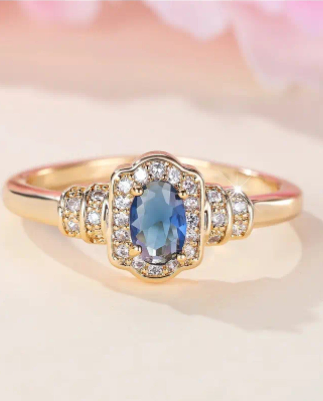 Elegant Promise Ring 18k Gold Plated Inlaid Shining Zirconia