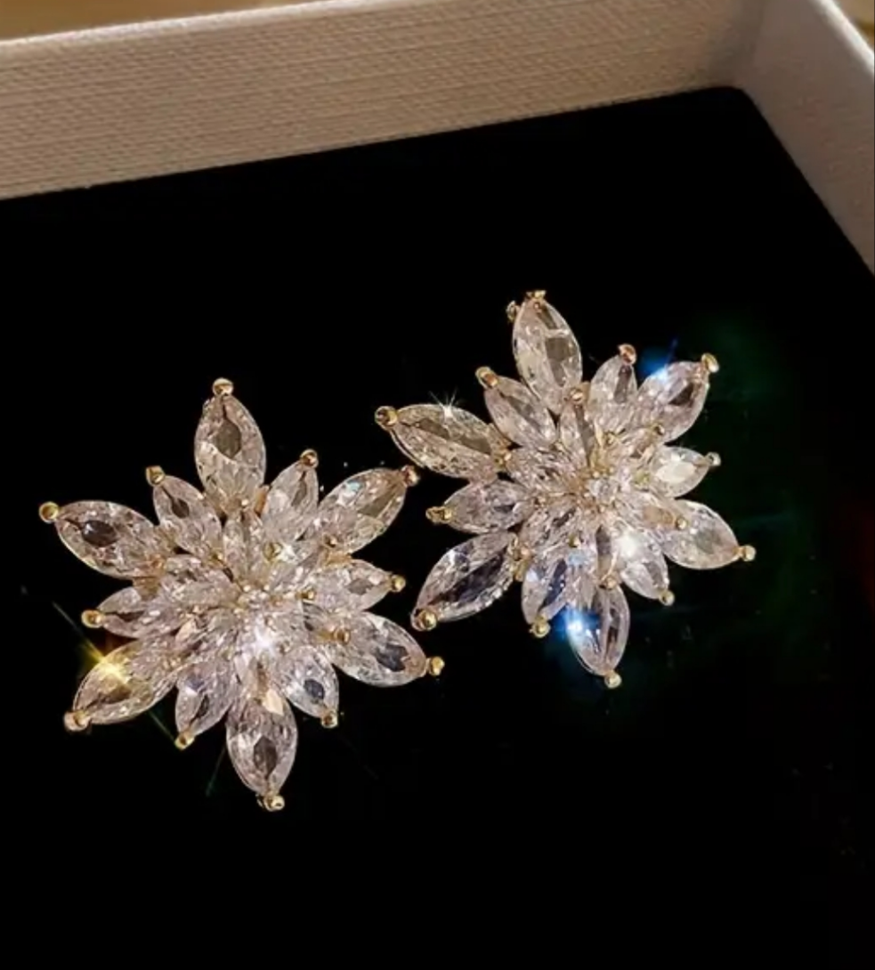 Snowflake Stud Earrings