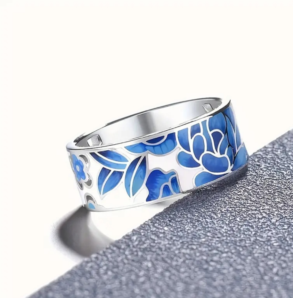Elegant Vintage Blue Floral Porcelain-Inspired Wide Band Ring