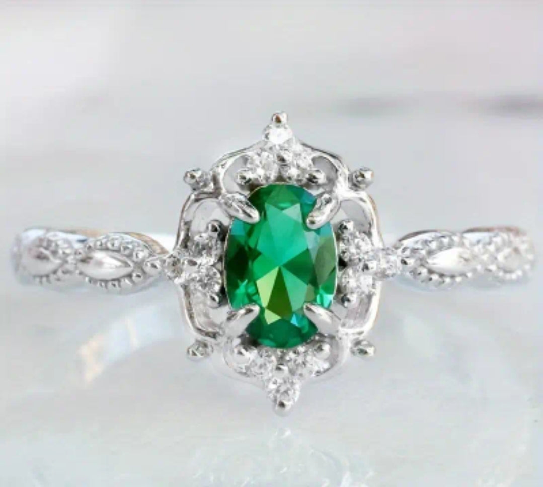 Elegant Promise Ring with Green Cubic Zirconia - Luxurious White Golden Plated Alloy, Perfect Engagement or Wedding Gift