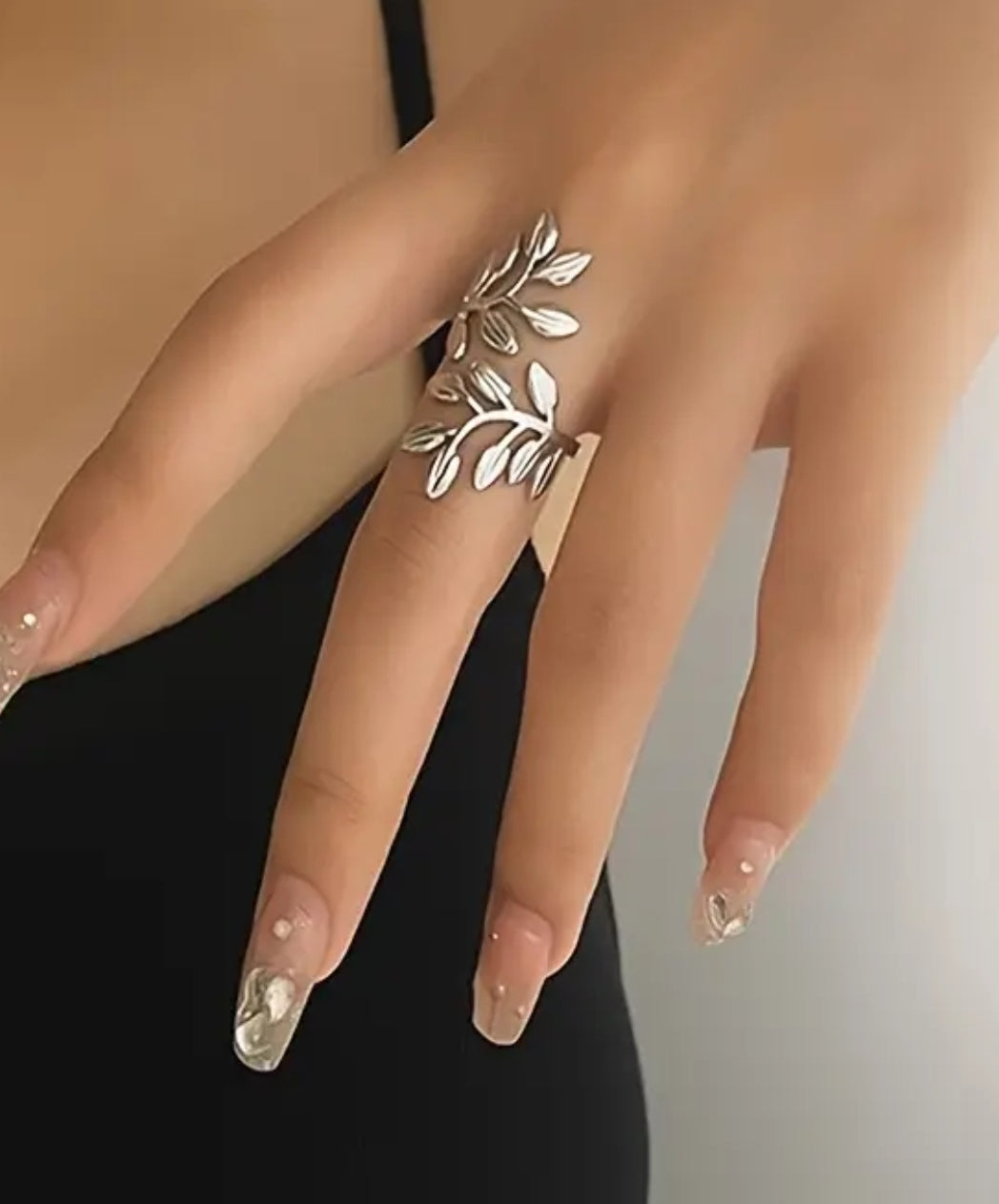 Elegant Adjustable Open Stainless Steel Floral Ring, Versatile for Daily Wear & Special Occasions